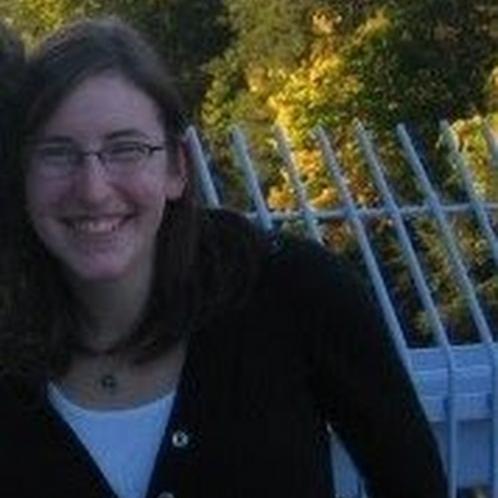 Meet your Posher, Emily s